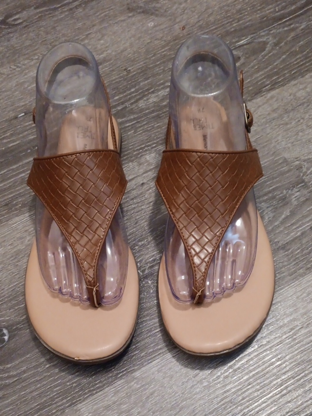 Time and Tru Brown Preloved Woven Thong Sandals